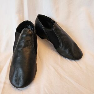 Capezio Ladies Black Leather Slip-On Capezio EJ2 Series Slip On Jazz, NIB, 4W